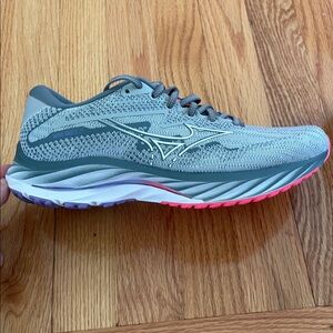 Women’s Mizuno Gray and Pink Wave Rider 27 Running Shoes